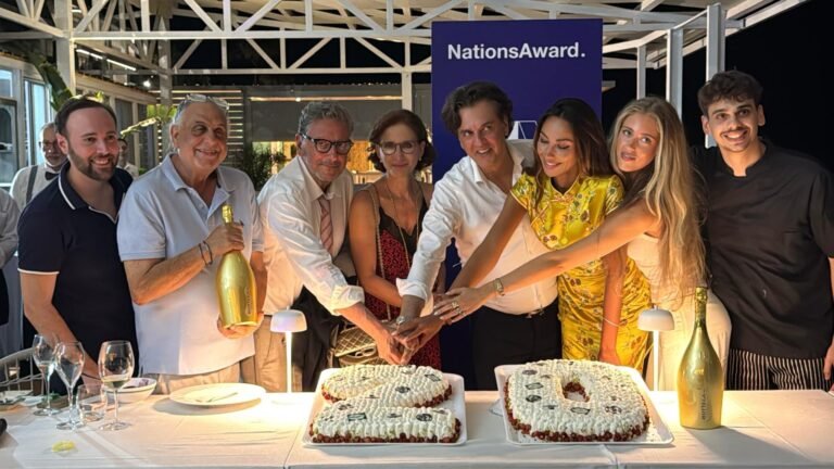 Taormina, i 20 anni dei “Nations Award” celebrati con Castellitto, Morrone e Mastronardi. Galà finale da Nino a Letojanni che riapre, simbolo di rinascita post ciclone Harry