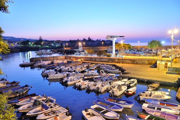 Il Consiglio di giustizia amministrativa accoglie l’appello di Legambiente Catania: illegittimi i pareri della Soprintendenza sul porto turistico.
