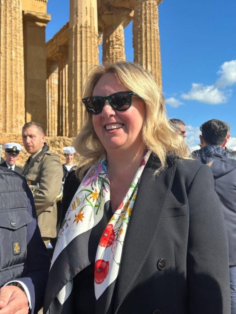 Ambiente, 5 milioni a 81 Comuni per migliorare i servizi nelle spiagge libere. Savarino: «Per la prima volta la Regione investe sulla qualità dei litorali»