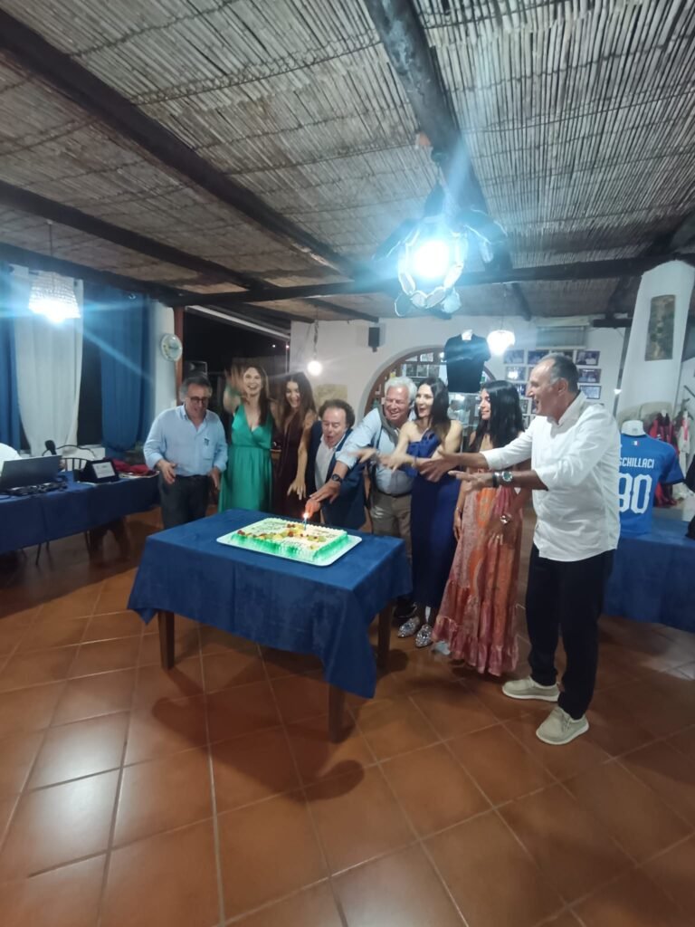 Al Museo del Calcio di Salina “due giorni” assieme all’Unione Stampa Sportiva Italiana con premi a Jessica Schillaci ed Orazio Sorbello; ricordato il giornalista messinese Mino Licordari