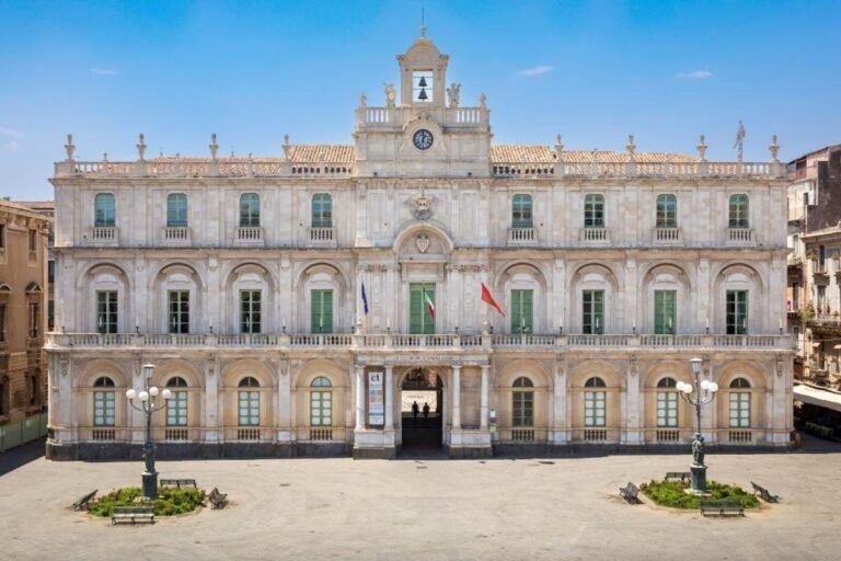 Catania, idee nuove per un Servizio sanitario nazionale equo e sostenibile; giovedì 25 verrà presentata una proposta di riforma di accademici ed esperti