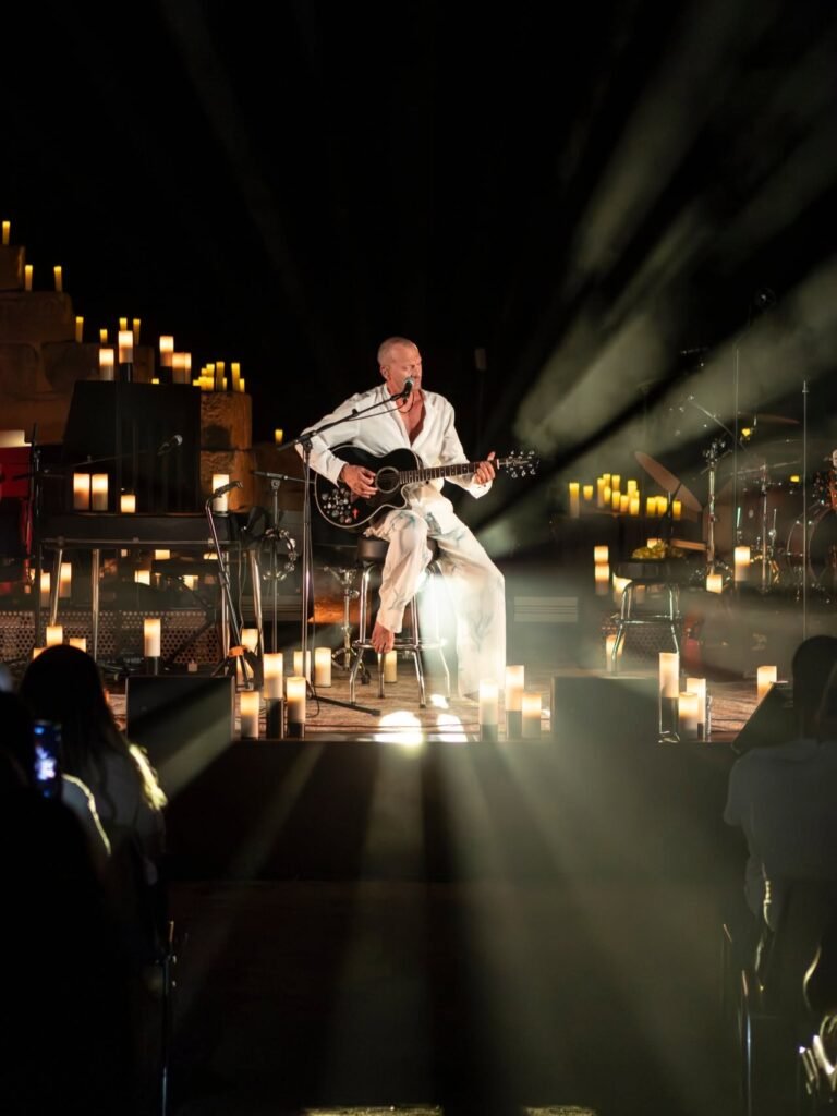 Biagio Antonacci, dopo il sold out di tutte le 10 date al Teatro Greco di Tindari, annuncia a sorpresa un concerto speciale per sabato 18 luglio: “Vivere all’alba insieme”