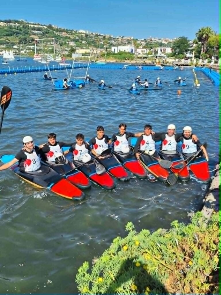 La squadra rossazzurra, domani e domenica, a Bacoli, cercherà di bissare il titolo della scorsa stagione