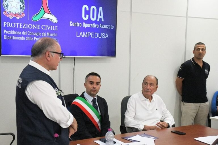 Papa a Lampedusa, il presidente della Regione, Renato Schifani: «Siamo onorati per questa visita che lascerà un segno in tutti noi»