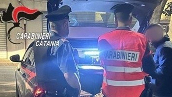 Catania, Carabinieri intensificano i servizi di contrasto all’illegalità diffusa
