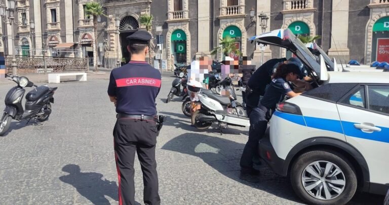 Catania, biciclette elettriche “truccate” per aumentare velocità e potenza: controlli congiunti di Carabinieri e Polizia locale, sequestrati 12 mezzi