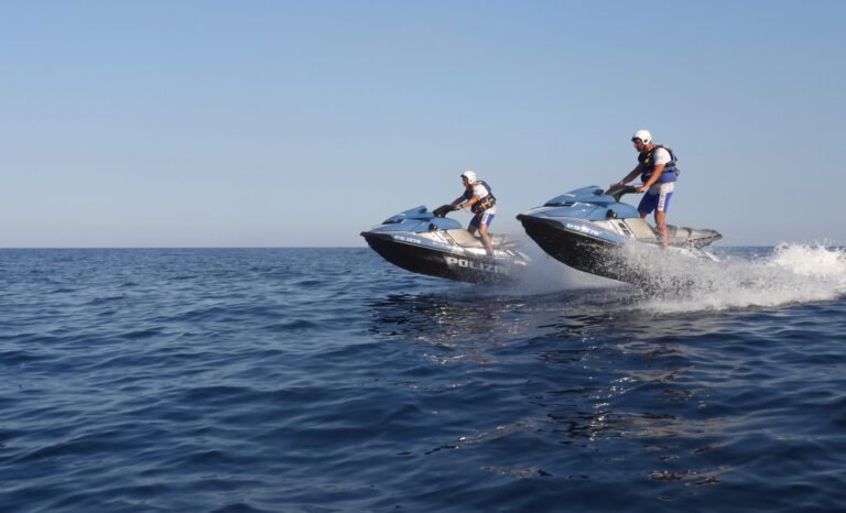 Catania, esercitazione della Polizia per soccorso in mare