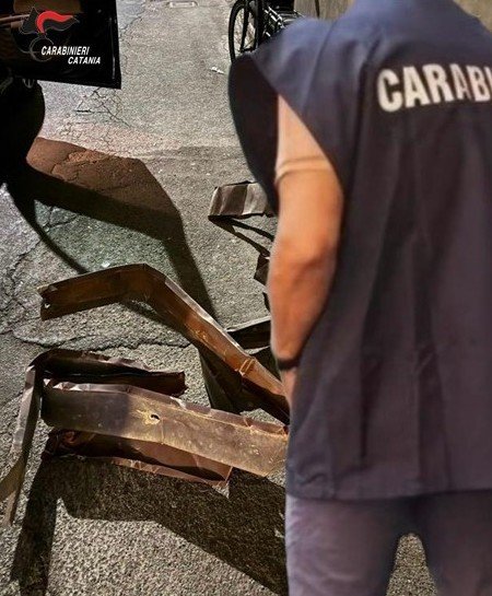 Il rame fa ancora gola ai ladri: i Carabinieri risolvono un furto nel centro di Catania