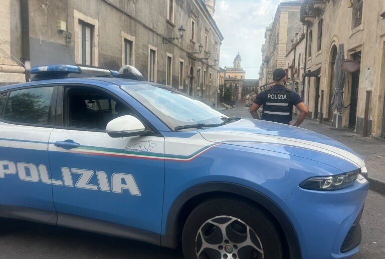 Catania, controlli di Polizia di Stato e Polizia locale a b&b e bar del centro storico: sanzioni per 2mila euro