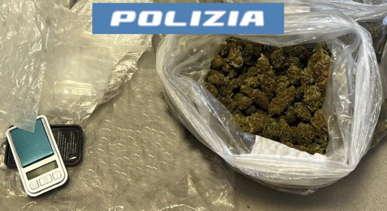 Catania, arrestato perché trovato in possesso di una busta piena di marijuana