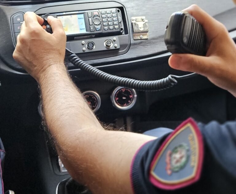Catania, non si ferma all’alt e fugge in moto: evaso dai “domiciliari” arrestato dalla Polizia