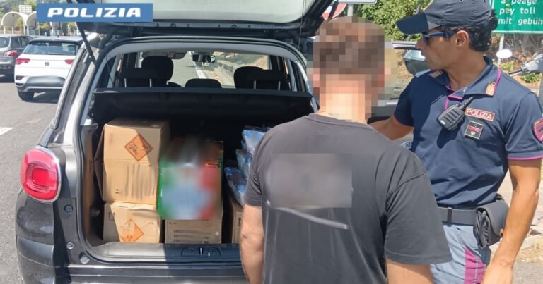 Catania, bloccato dalla Polizia un corriere 38enne con 191 chilogrammi di fuochi d’artificio