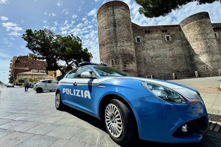 Catania, Polizia denuncia straniero per resistenza a pubblico ufficiale