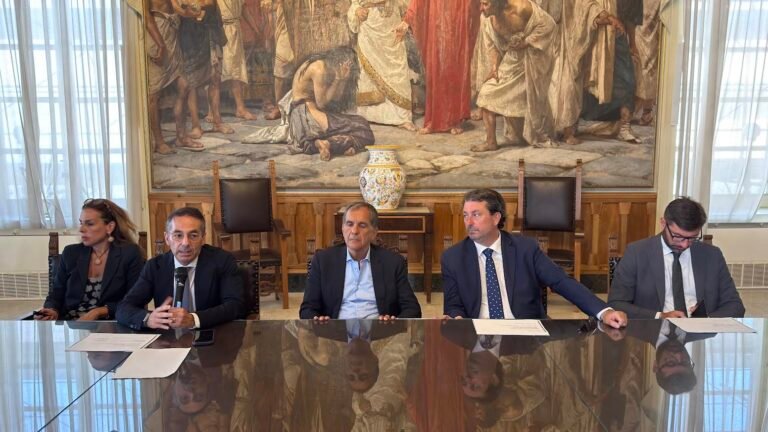 Catania, il sindaco Trantino presenta la “pace fiscale”; soddisfazione espressa dai capigruppo di maggioranza