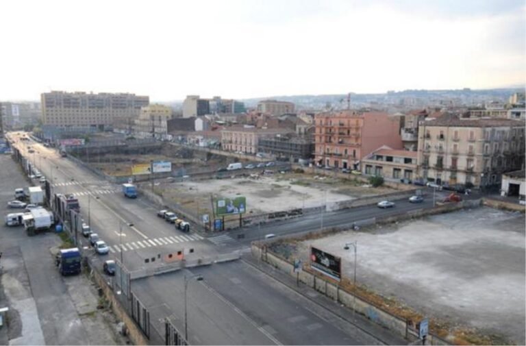 Catania, domani seduta straordinaria del Consiglio comunale su aree private di corso dei Martiri