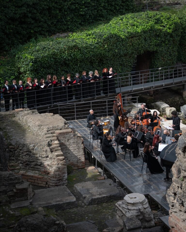 Catania, “Cavalleria rusticana” ed il Cinema di Luchino Visconti: l’opera “verista” diventa set al Teatro Antico
